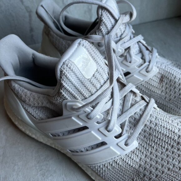 Adidas Mens UltraBoost 4.0 DNA Cloud 2021 White Size 8.5 - Picture 3 of 14